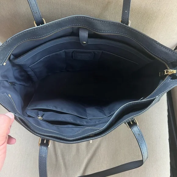 Coach 29086 Multifunction Crossgrain Leather Turnlock Tote Bag - Picture 3 of 4